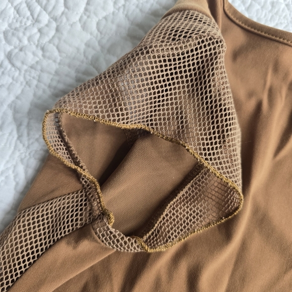 Vintage Costa Blanca Honey Brown Mustard Mesh Fishnet Panel Cap Sleeve Top - Picture 10 of 11